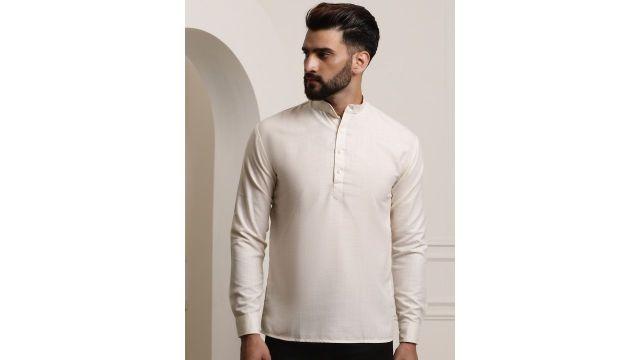Anug by SOJANYA Men Cream-Coloured Band Collar Kurta