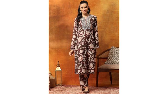 Nayam By Lakshita Women Floral Printed Thread Work Straight Kurta with Trouser