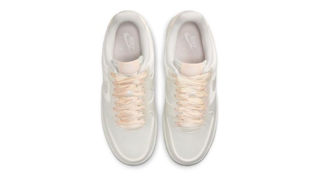 Nike Air Force 1 '07 LV8 Women’s Shoes
