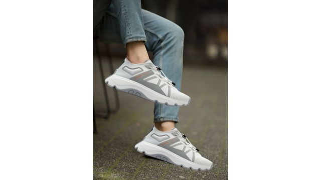 PALLADIUM Men Printed Lightweight Sneakers (White/Grey colourblocked)
