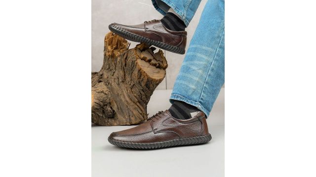 Provogue Men Solid Synthetic Leather Regular Brogues