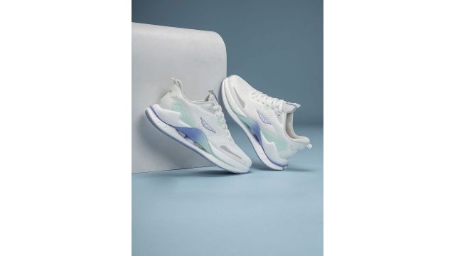 Red Tape Women Mesh Walking Shoes