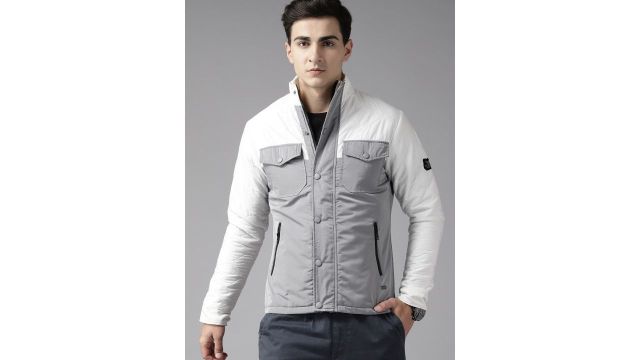 Roadster The Lifestyle Co. Colourblocked Flap Pocket Detailed Padded Jacket