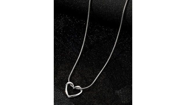 SK Enterprisess Silver-Plated Heart Shaped Pendants with Chains
