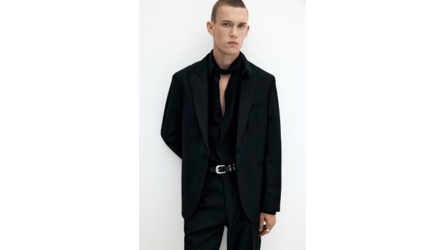 Slim Fit Wool-Blend Tuxedo Jacket (Black, single-breasted)
