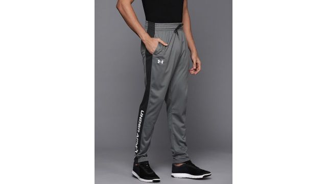 UNDER ARMOUR Men Grey and Black Brawler Track Pants