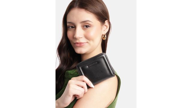 Van Heusen Women Zip Around Wallet