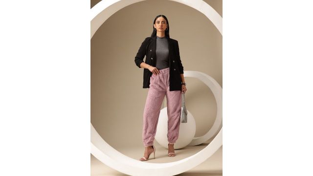 Chemistry Women Loose Fit High-Rise Joggers Trousers