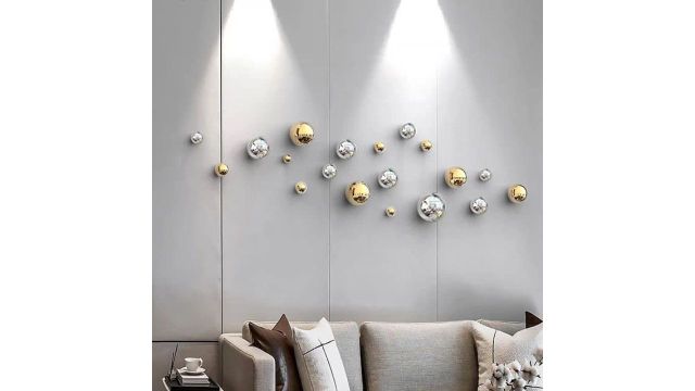 ZOVE Metal Wall Decor Set of 10 Luxury Ball Design