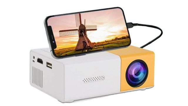 ZoTronico Portable Mini Smart Projector