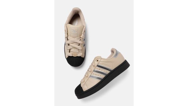 ADIDAS Originals Women Superstar II Leather Sneakers