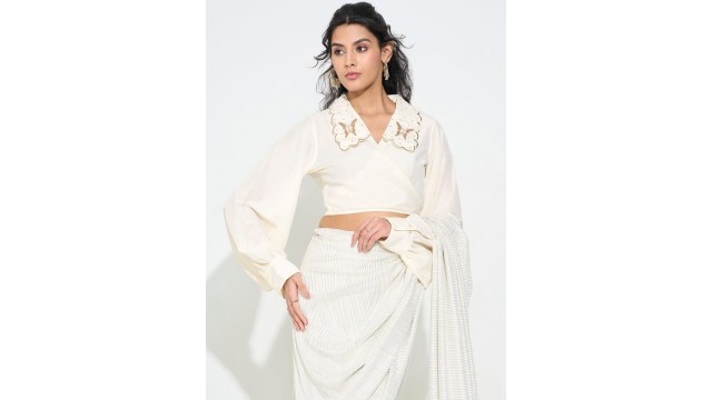 AKKRITI BY PANTALOONSEmbellished Embroidered Peter Pan Collar Puff Sleeve Wrap Crop Top