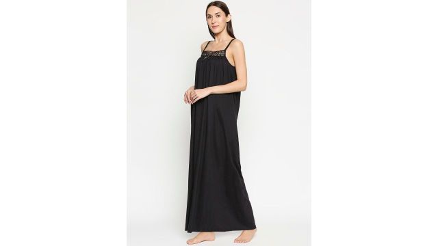 AV2 Black Solid Cotton Nightdress