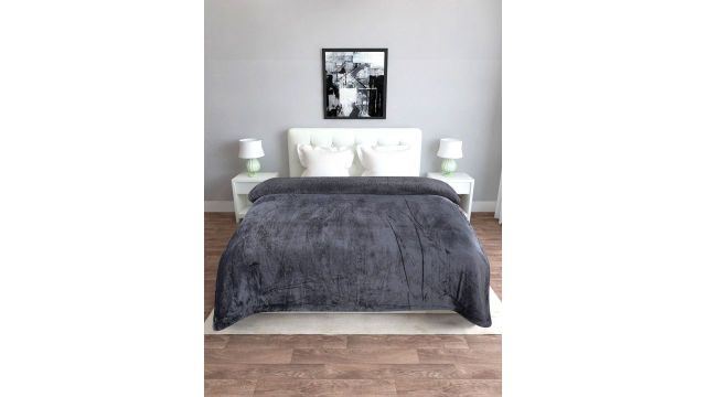 Aura Grey & Grey 500 GSM Blanket