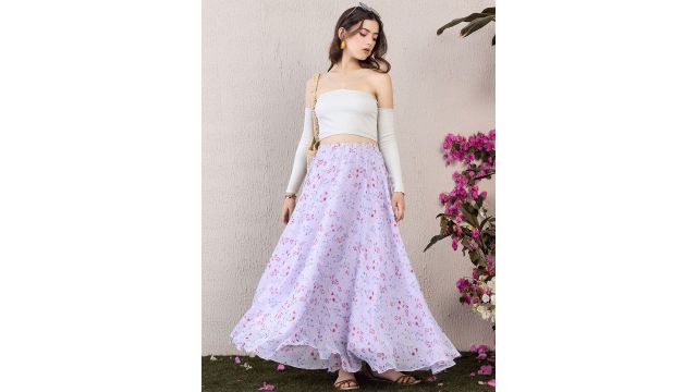Berrylush Women Printed Flared Maxi Skirts