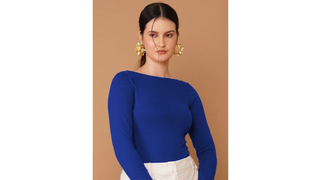 Chemistry Women Solid Cotton Boat Neck Top