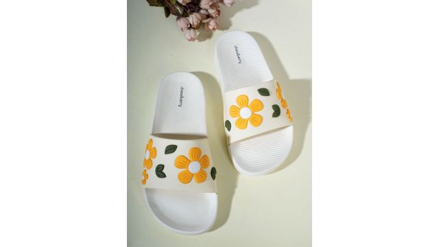 DressBerry Women Floral Self Design Rubber Sliders