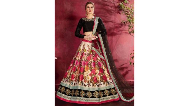ETHNIC PLUS velvet lehenga 