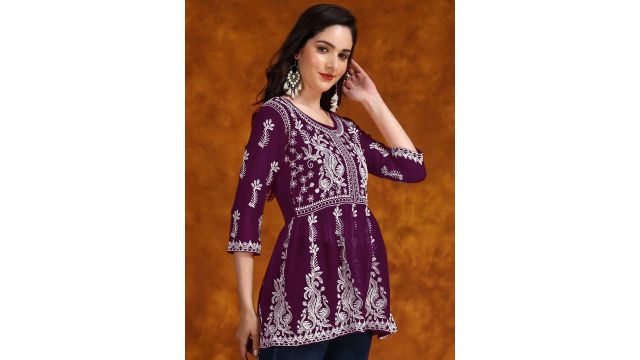 HERE&NOW chikankari kurti