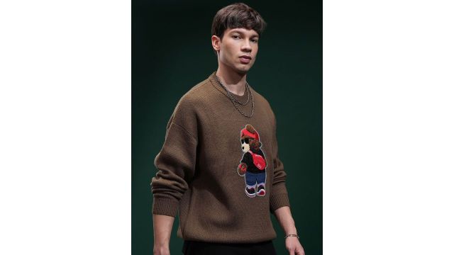 HIGHLANDER Men Embellished Round Neck Sweater