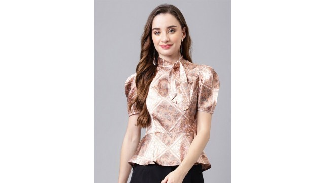Latin QuartersFloral Printed Puff Sleeves Peplum Top