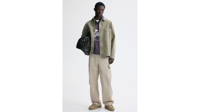 RELAXED FIT COTTON CARGO TROUSERS (1316423003, light beige)