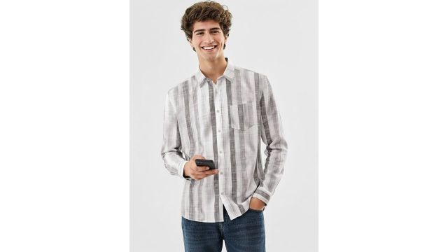 Roadster The Lifestyle Co Striped Organic Cotton Spread Collar Shirts