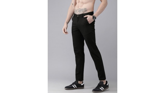 RoadsterMen Black Regular Fit Solid Trousers