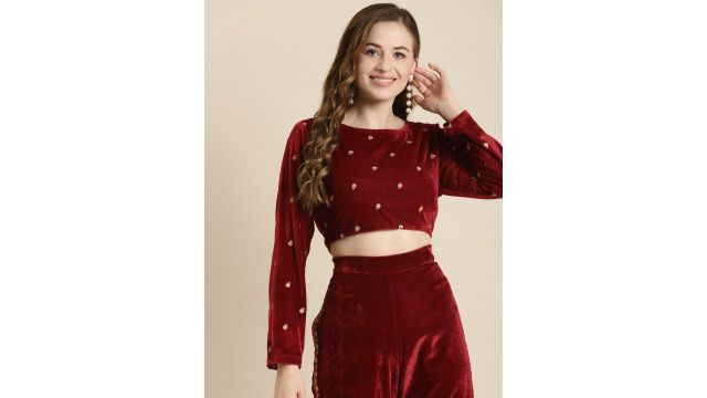 Shae by SASSAFRAS Maroon & Gold-Toned Embroidered Velvet Regular Crop Top