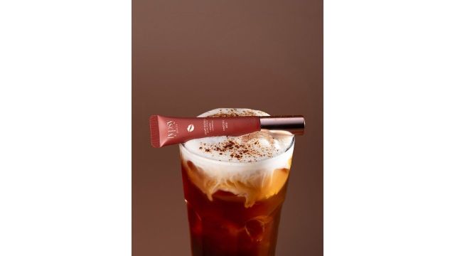 Typsy Beauty Pout Cloud Matte Lip Balm