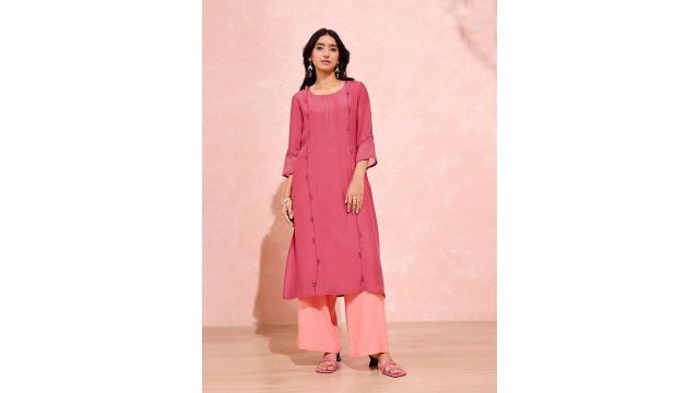 floral embroidered straight kurta