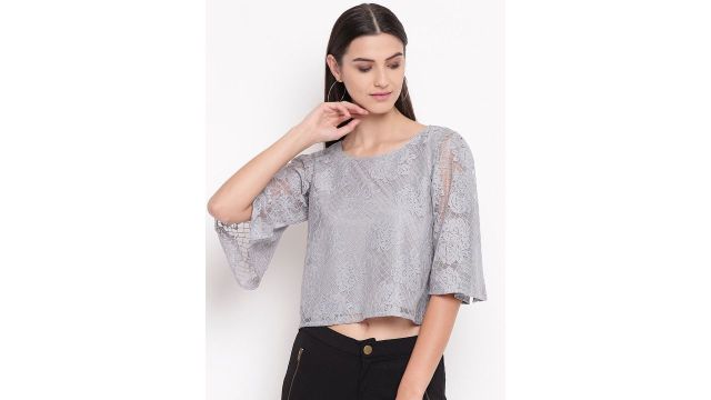 AKIMIA’s grey net boxy top