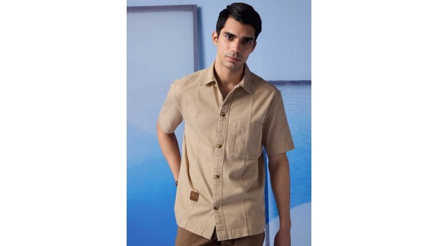 AndamenPremium Spread Collar Half Sleeves Casual Shirt