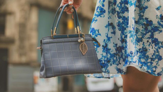 Best ALDO women’s sling bags to check out