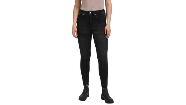 Calvin Klein Women's Skinny Jeans Black