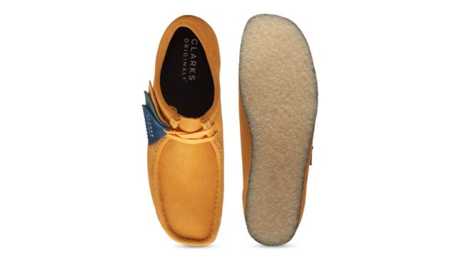 Clarks Men Yellow Colourblocked Suede Slip-On Sneakers
