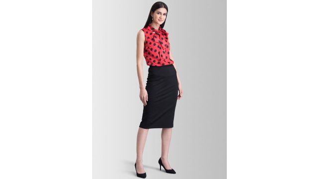FableStreet Black Knitted Pencil Skirt