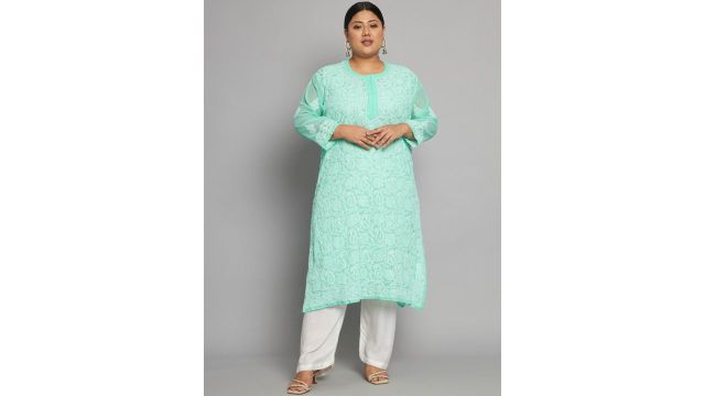 Indiankala4u Plus Size Paisley Embroidered Chikankari Straight Kurta