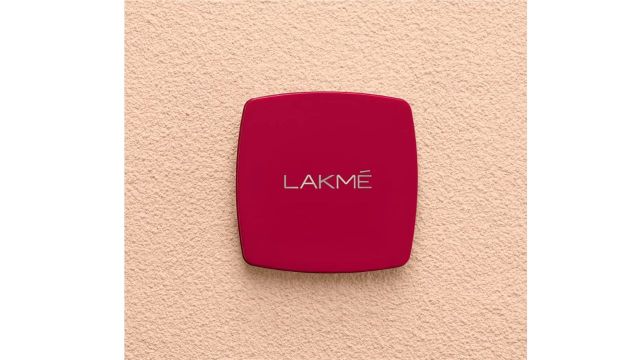 Lakme Forever Matte Compact Marble