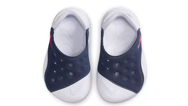 Nike Aqua Swoosh Sandals (Baby/Toddler)