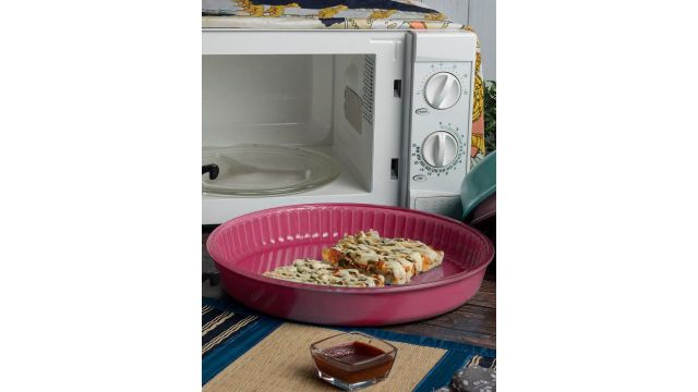 Pasabahce Pink Solid Round Baking Tray 3Ltr