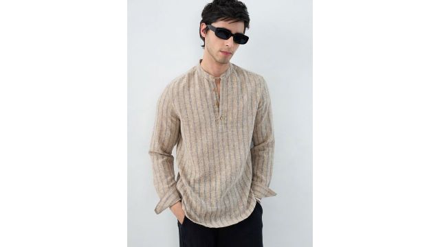 VASTRADO’s beige striped kurta