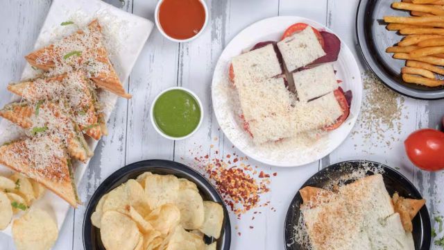 Zomato’s Healthy Mode: Ordering Food Without Ignoring Nutrition