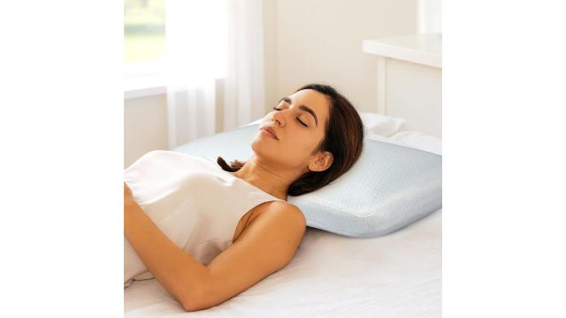 Amazon Basics Memory Foam Cooling Gel Orthopedic Pillow