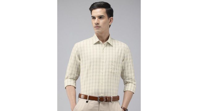 Arrow Pure Cotton Tartan Checked Manhattan Slim Fit Formal Shirt