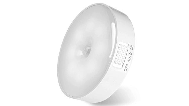 Etekcity Motion Sensor Light 2PCS