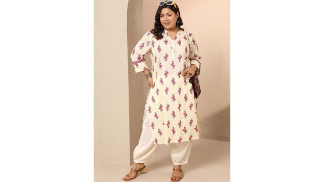 Extra Love By Libas Plus Size Floral Printed Kurta