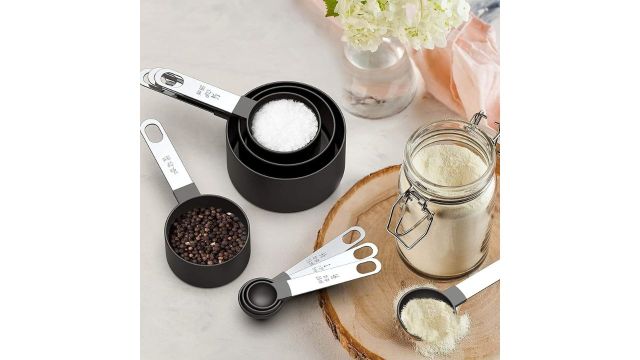 Food Grade BPA Free 8 Pcs Kitchen Baking Cup and Spoon Set