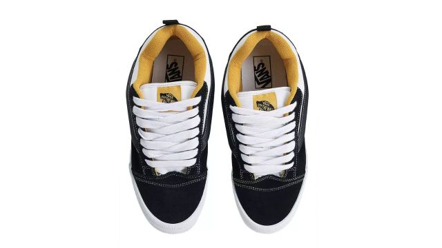 Knu Skool Sneakers