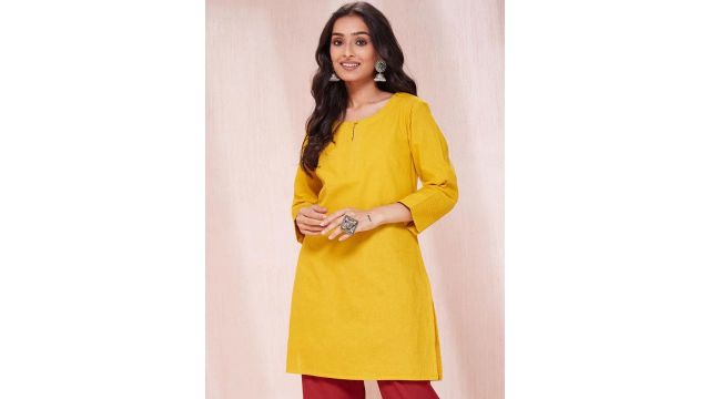 Fabindia Keyhole Neck Cotton Slim Fit Short Kurta